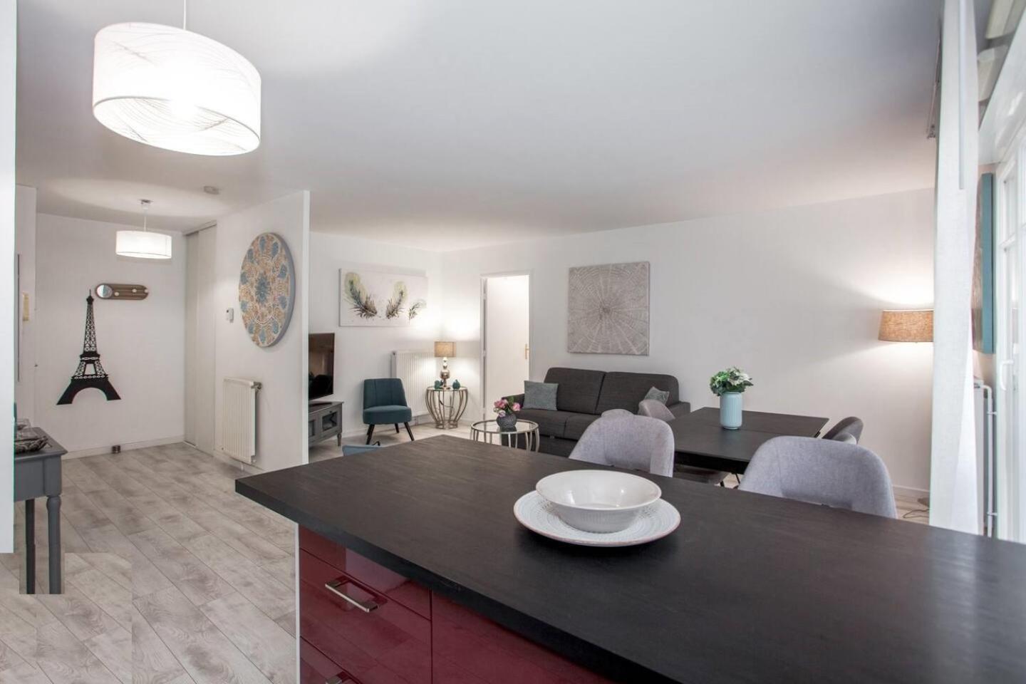 Le Danube F2 Disneyland, Center Apartment